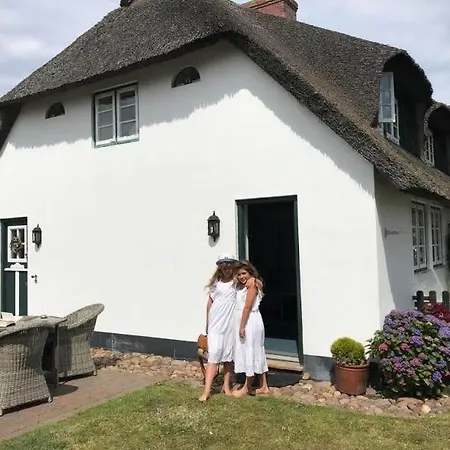 Apartment Reetdach Friesenhof Süderende Westerland